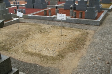 空墓地　16街区